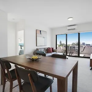 Victoria Apartment